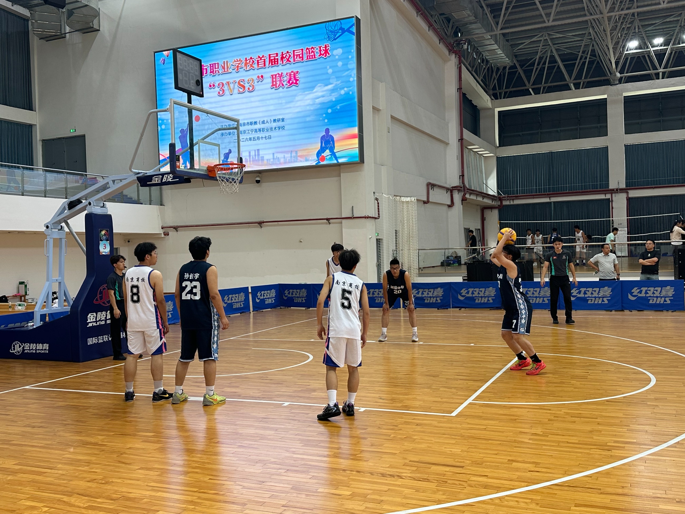 图片关键词