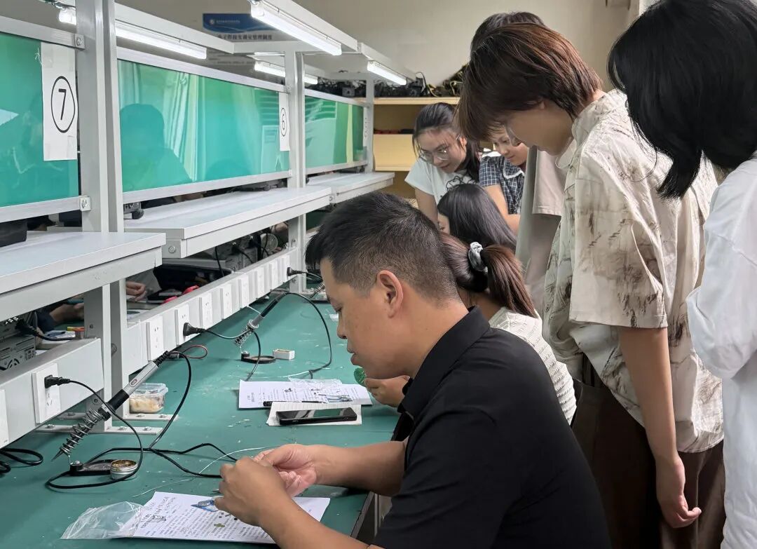 图片关键词